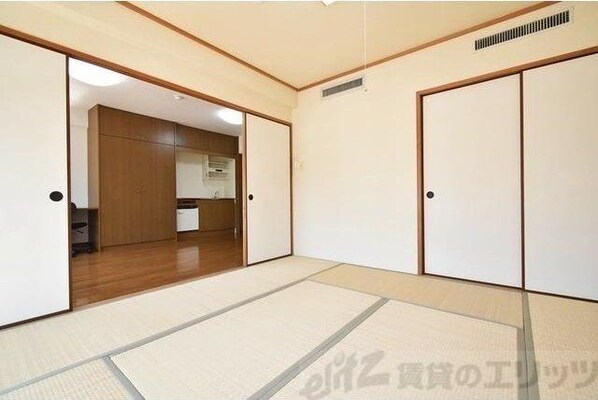 グランヴィ新大阪の物件内観写真